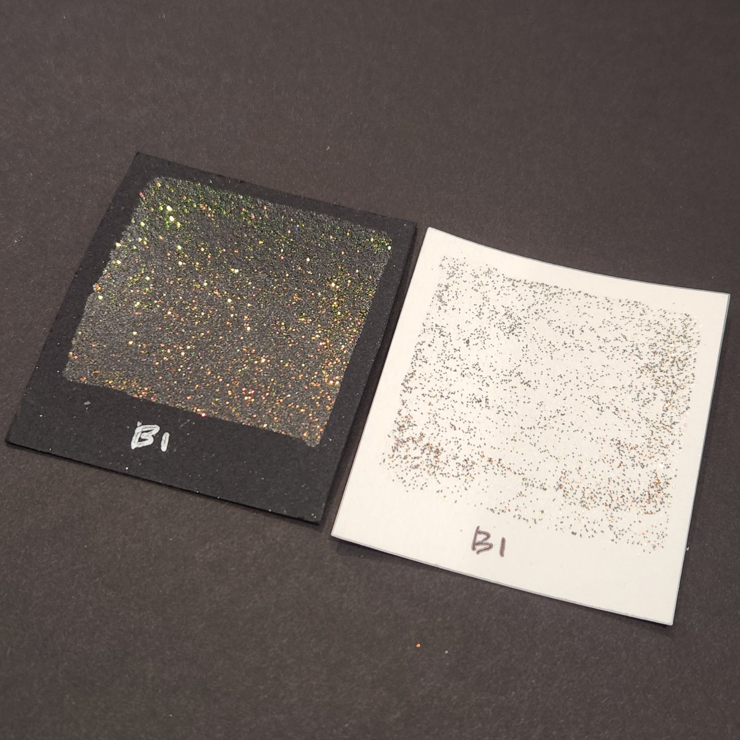 B1 Glitter chunky glitter watercolor paint Half pan