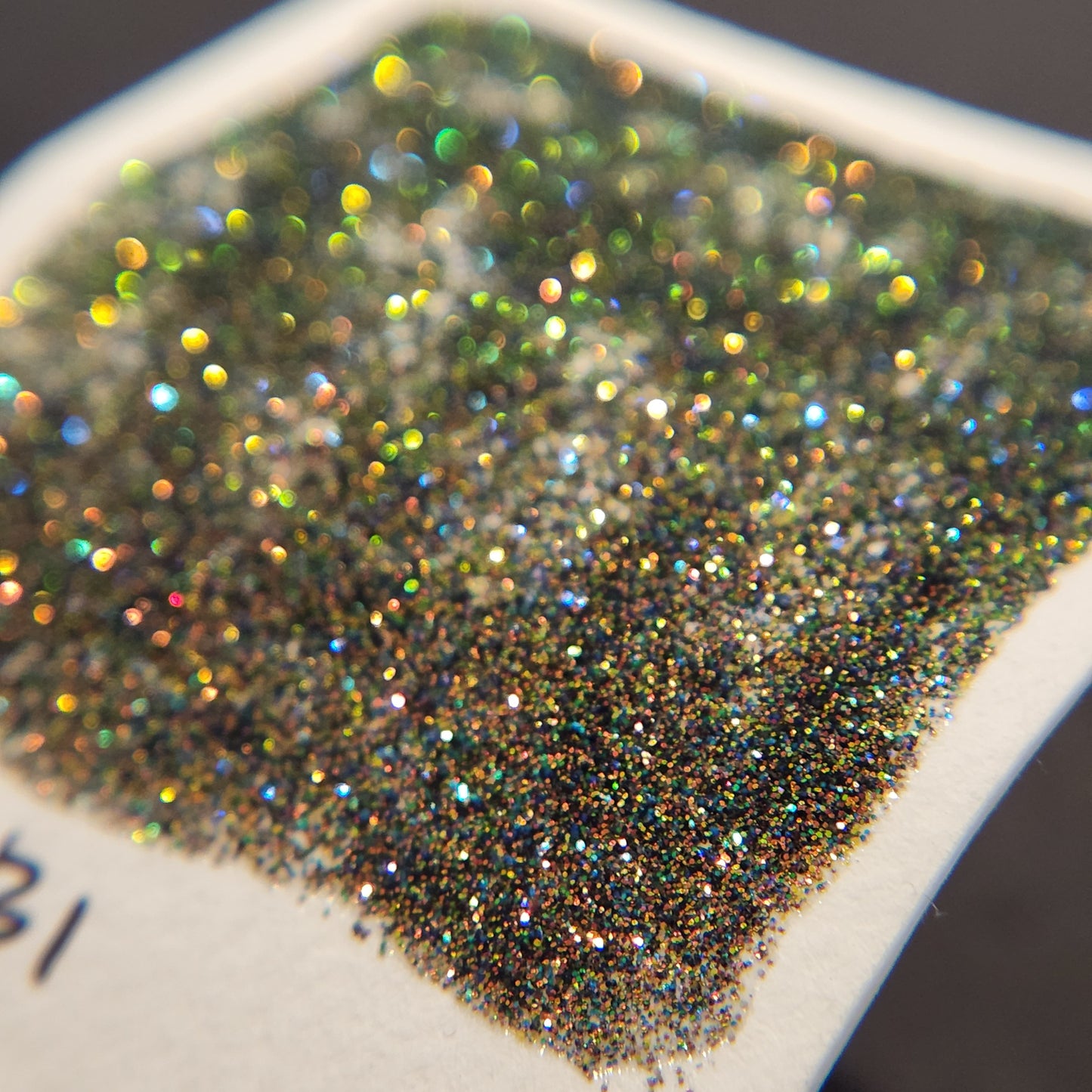 B1 Glitter chunky glitter watercolor paint Half pan