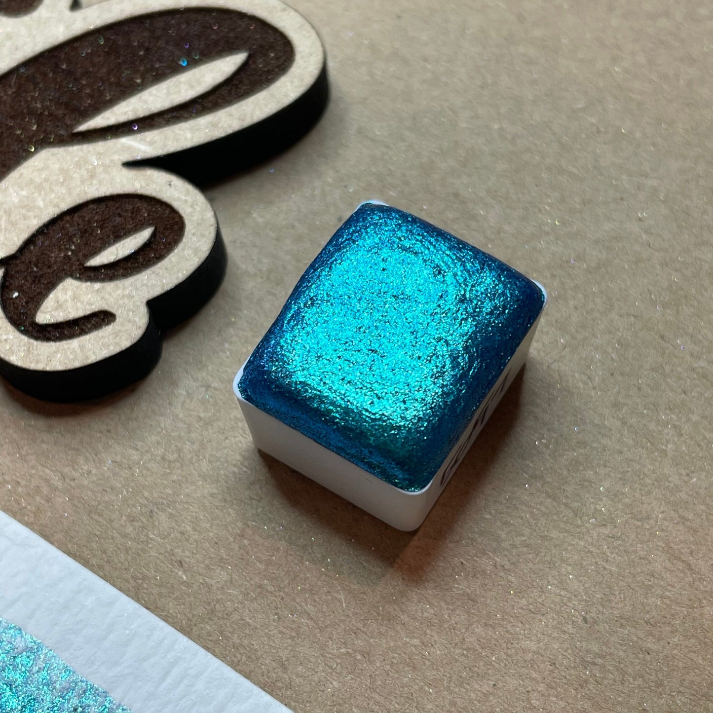 Oceans 7 Chameleon Colorshift watercolor paint
