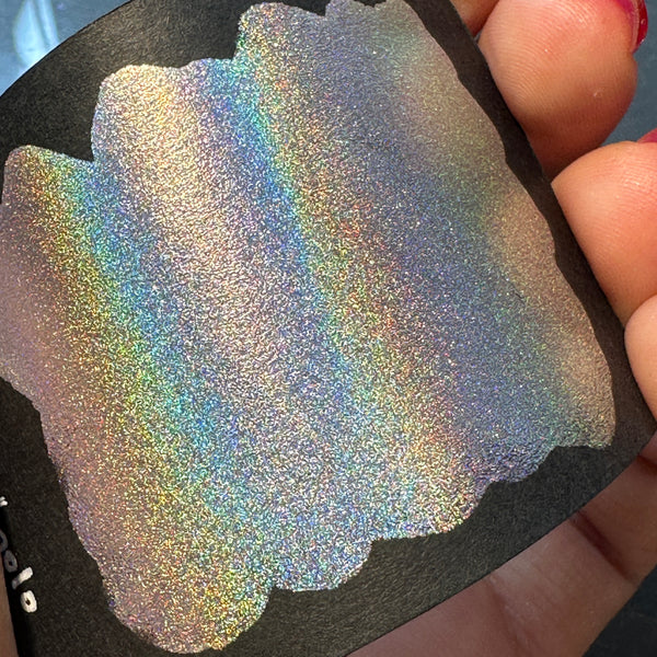 Holographic Paint, Holographic Paint   holographic-paint.html An alcohol-based paint with microparticles which, By Green Stuff World