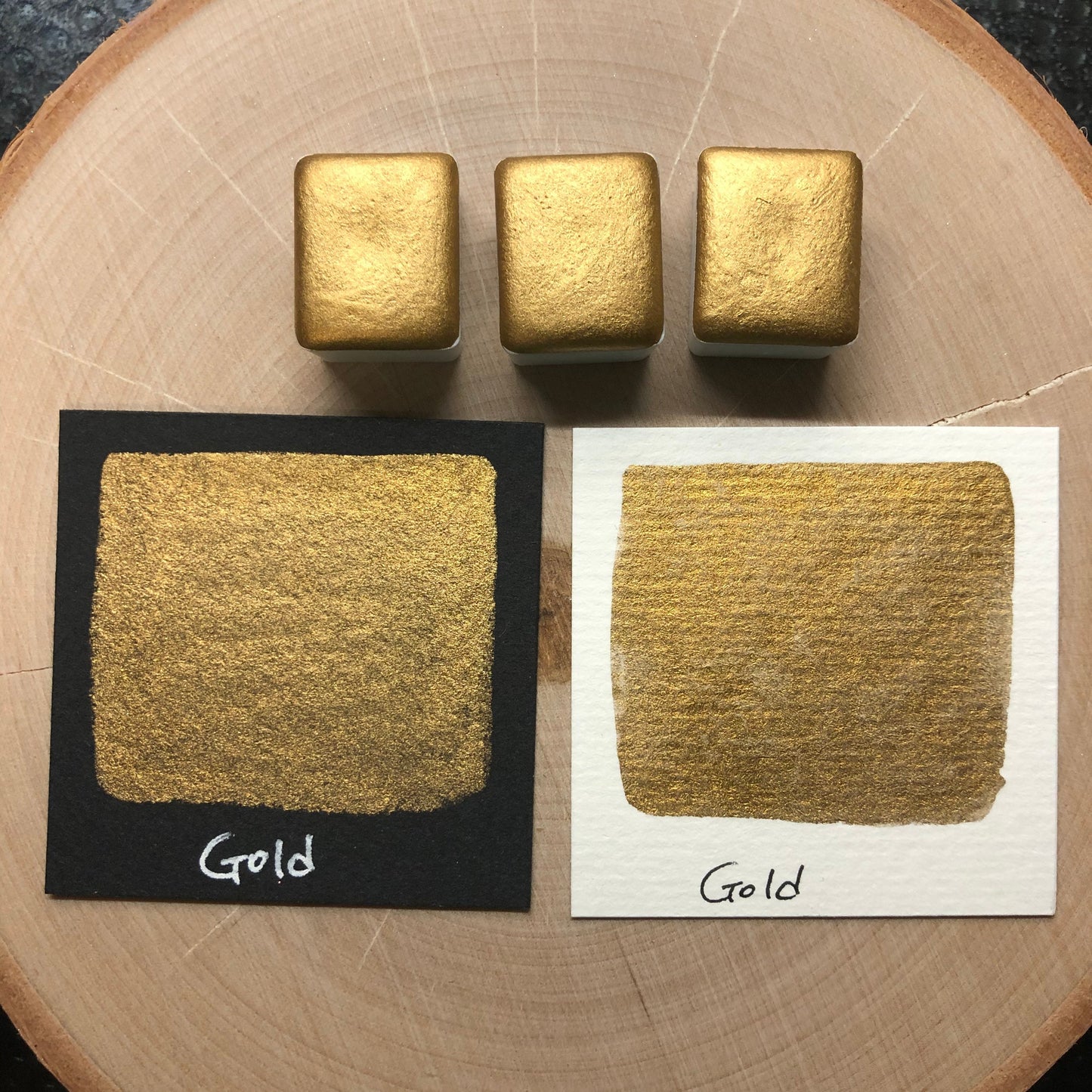 Gold Extra fine watercolor paints half pans