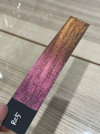 RC 5 Chameleon color shift glitter pigments watercolor paint half pan