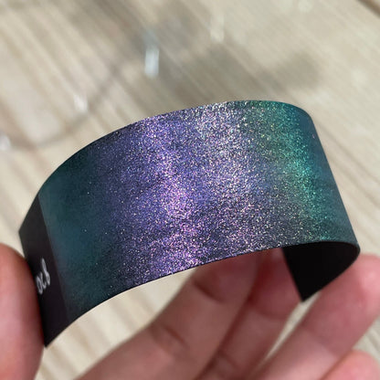 Oceans 8 Chameleon Colorshift watercolor paint